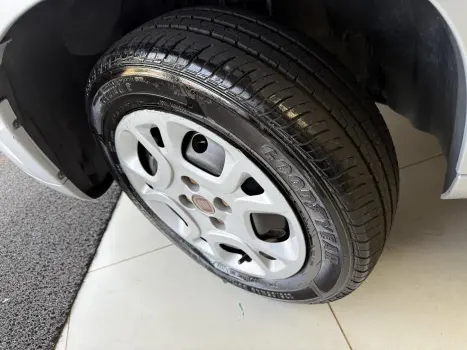 FIAT Uno 1.4 FLEX ATTRACTIVE, Foto 9