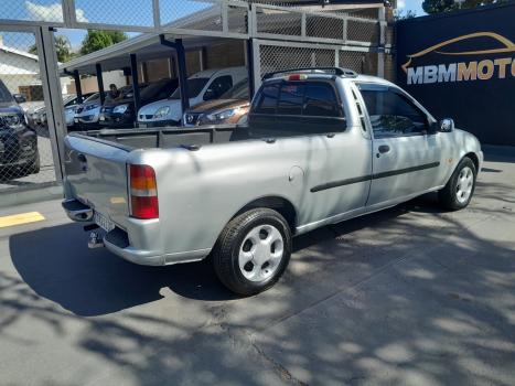 FORD Courier 1.3 CLX, Foto 2