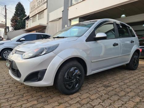 FORD Fiesta Hatch 1.0 4P, Foto 3