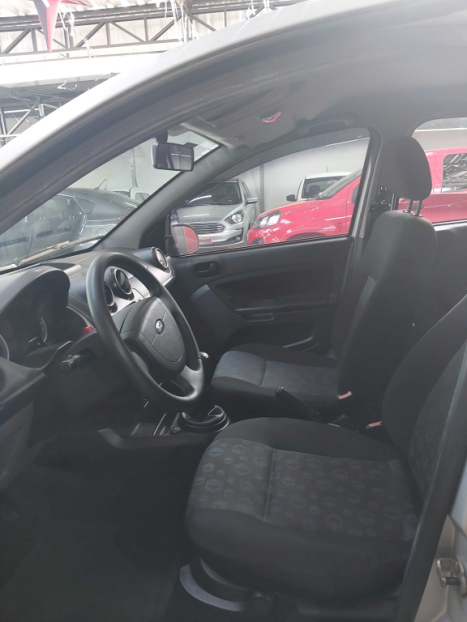 FORD Fiesta Hatch 1.0 4P SE PLUS FLEX, Foto 6