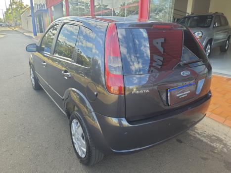 FORD Fiesta Hatch 1.0 4P SUPERCHARGER, Foto 5