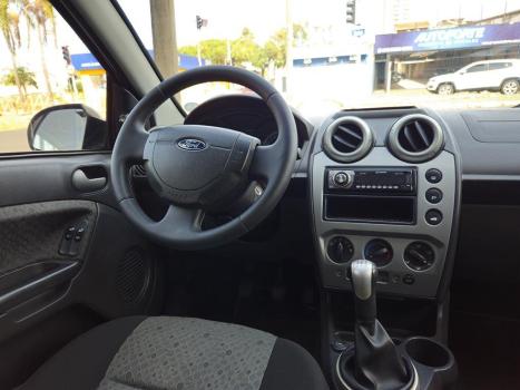 FORD Fiesta Hatch 1.6, Foto 9