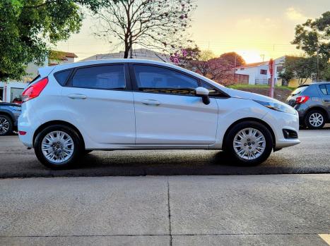 FORD Fiesta Hatch 1.5 16V 4P S FLEX, Foto 2