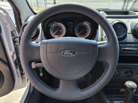 FORD Fiesta Hatch 1.0 4P, Foto 14