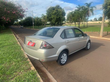 FORD Fiesta Sedan 1.6 4P ROCAM FLEX, Foto 11