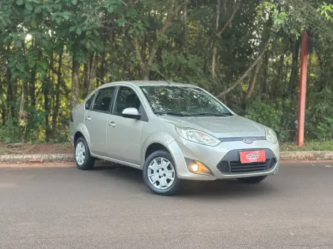FORD Fiesta Sedan 1.6 4P ROCAM FLEX, Foto 10