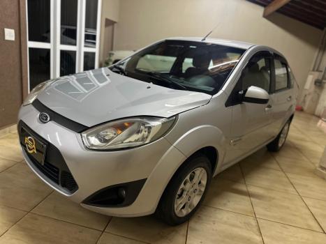 FORD Fiesta Sedan 1.6 4P FLEX, Foto 1