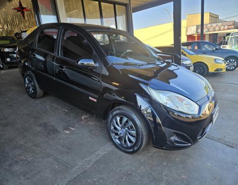 FORD Fiesta Sedan 1.6 4P ROCAM FLEX, Foto 2