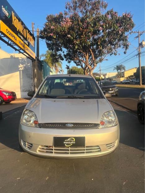 FORD Fiesta Sedan 1.6 4P FLEX, Foto 2