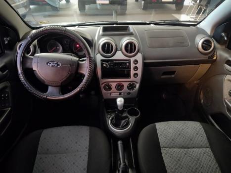 FORD Fiesta Sedan 1.0 4P, Foto 9