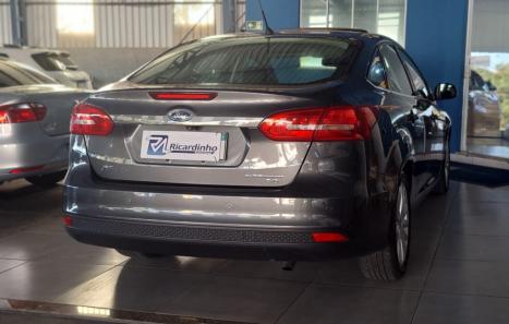 FORD Focus Sedan 2.0 16V 4P FLEX TITANIUM AUTOMTICO, Foto 2