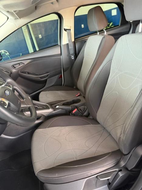 FORD Focus Sedan 2.0 16V 4P FLEX SE POWERSHIFT AUTOMTICO, Foto 11