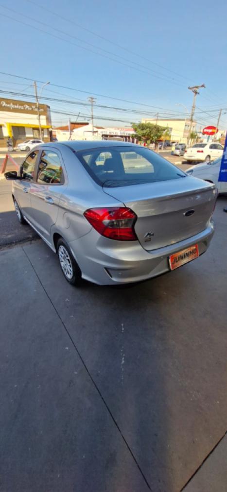 FORD Ka + Sedan 1.5 12V 4P TI-VCT SE PLUS FLEX, Foto 6