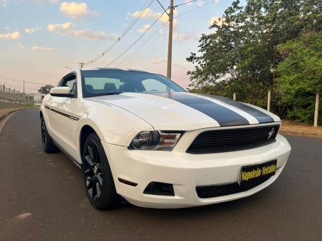 FORD Mustang 3.7 V6 24V COUP AUTOMTICO, Foto 3