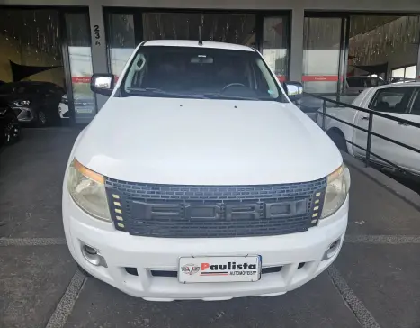 FORD Ranger 3.2 20V XLT 4X4 CABINE DUPLA TURBO DIESEL AUTOMTICO, Foto 2