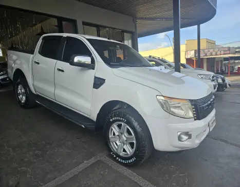 FORD Ranger 3.2 20V XLT 4X4 CABINE DUPLA TURBO DIESEL AUTOMTICO, Foto 3