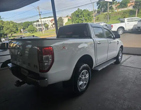 FORD Ranger 3.2 20V XLT 4X4 CABINE DUPLA TURBO DIESEL AUTOMTICO, Foto 5