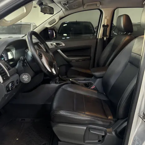 FORD Ranger 3.2 20V XLT 4X4 CABINE DUPLA TURBO DIESEL, Foto 11