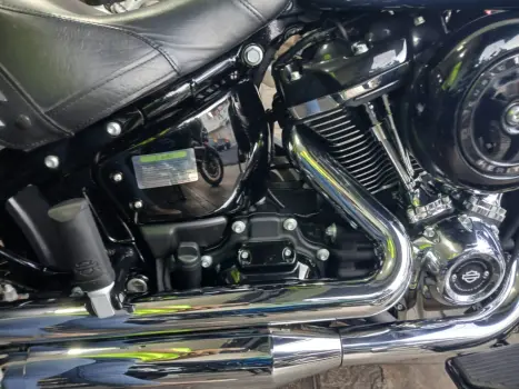 HARLEY DAVIDSON Softail Heritage Classic 1700, Foto 6