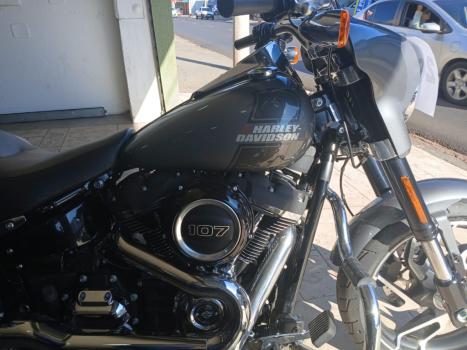 HARLEY DAVIDSON Sport Glide 1800 FLSB, Foto 3