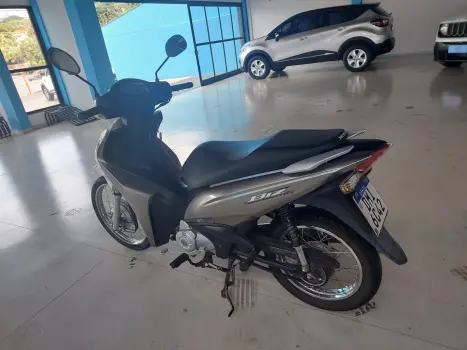 HONDA Biz 100 +, Foto 3