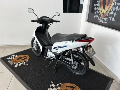 HONDA Biz 125 EX, Foto 6