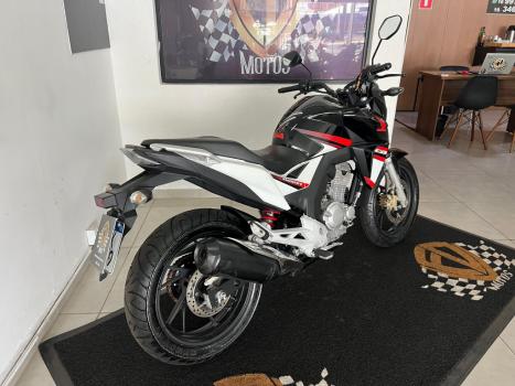 HONDA CB 250 F Twister FLEXONE, Foto 4