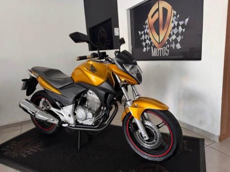 HONDA CB 300 R STD, Foto 2