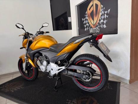 HONDA CB 300 R STD, Foto 4