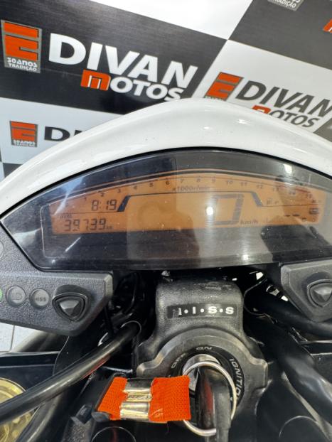HONDA CB 600 F HORNET ABS, Foto 2