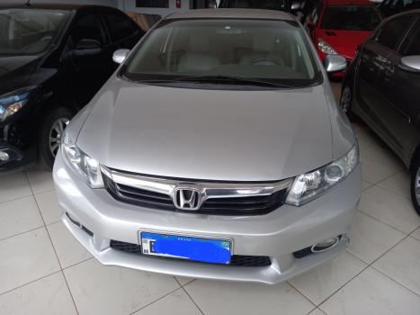 HONDA Civic 1.7 16V 4P LXL, Foto 4