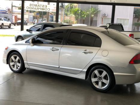 HONDA Civic 1.8 16V 4P FLEX LXS, Foto 4