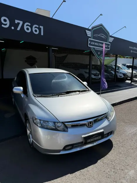 HONDA Civic 1.8 16V 4P FLEX LXS AUTOMTICO, Foto 5
