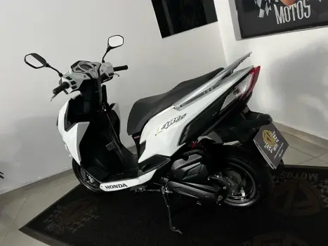 HONDA Elite 125 , Foto 4