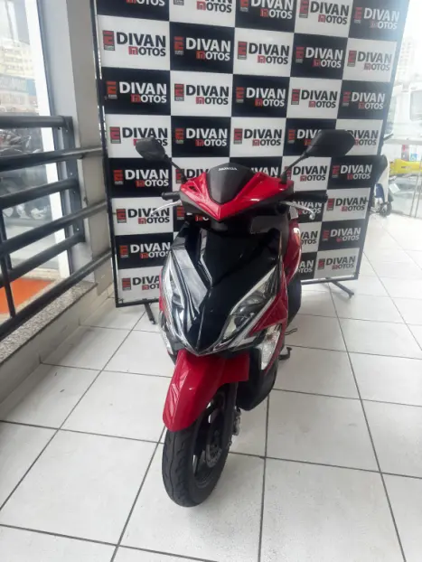 HONDA Elite 125 , Foto 3