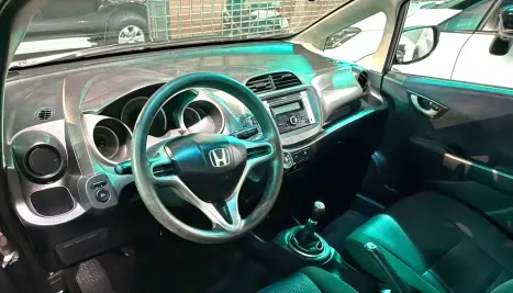 HONDA Fit 1.4 16V 4P LX, Foto 9