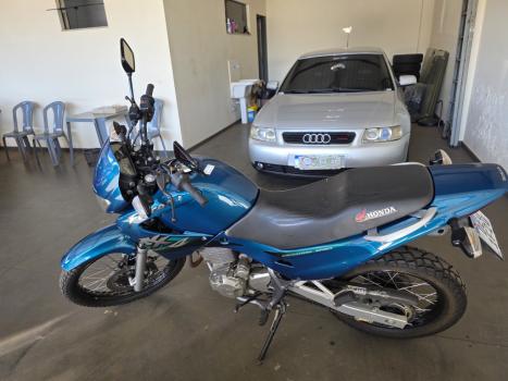HONDA NX Falcon 400, Foto 3