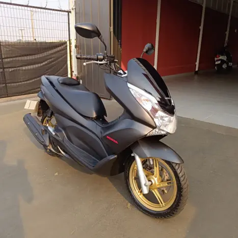 HONDA PCX 150 DLX, Foto 4