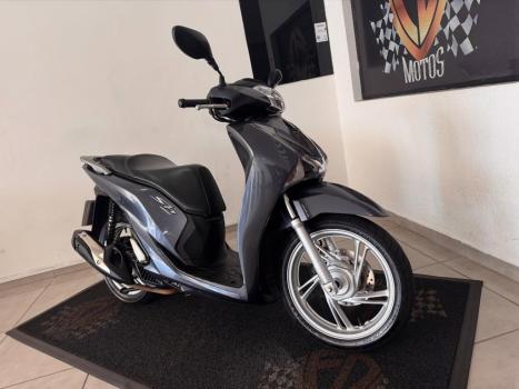 HONDA SH 150 I DLX, Foto 2