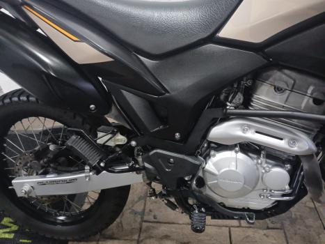 HONDA XRE 300 ADVENTURE, Foto 7
