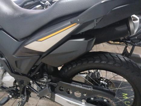 HONDA XRE 300 ADVENTURE, Foto 8