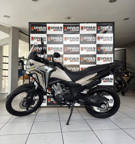HONDA XRE 300 Sahara ADVENTURE, Foto 1