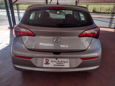 HYUNDAI HB 20 Hatch 1.6 16V 4P FLEX COMFORT PLUS, Foto 11