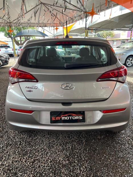 HYUNDAI HB 20 Hatch 1.6 16V 4P FLEX COMFORT PLUS AUTOMTICO, Foto 5