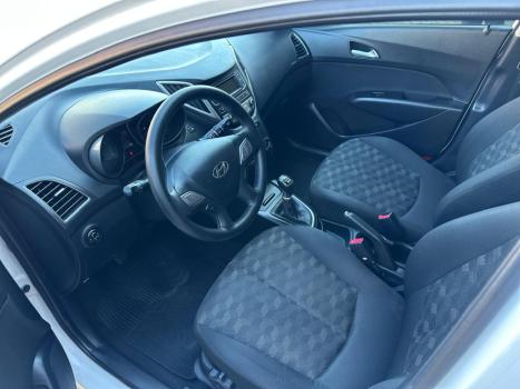 HYUNDAI HB 20 Hatch 1.6 16V 4P COMFORT STYLE FLEX, Foto 5