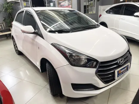HYUNDAI HB 20 Hatch 1.0 12V 4P FLEX COMFORT 5 ANOS, Foto 4