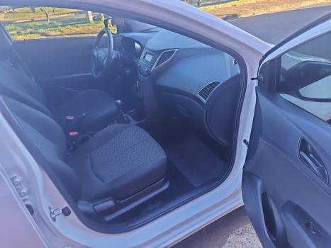 HYUNDAI HB 20 Hatch 1.0 12V 4P FLEX UNIQUE, Foto 9