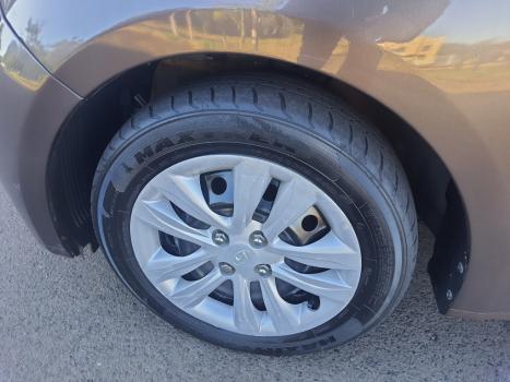 HYUNDAI HB 20 Hatch 1.6 16V 4P FLEX COMFORT PLUS AUTOMTICO, Foto 15