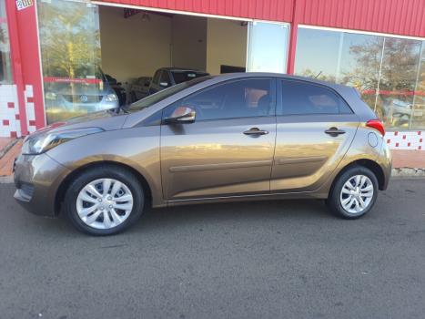 HYUNDAI HB 20 Hatch 1.6 16V 4P FLEX COMFORT PLUS AUTOMTICO, Foto 4