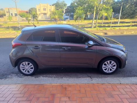 HYUNDAI HB 20 Hatch 1.6 16V 4P FLEX COMFORT PLUS AUTOMTICO, Foto 8